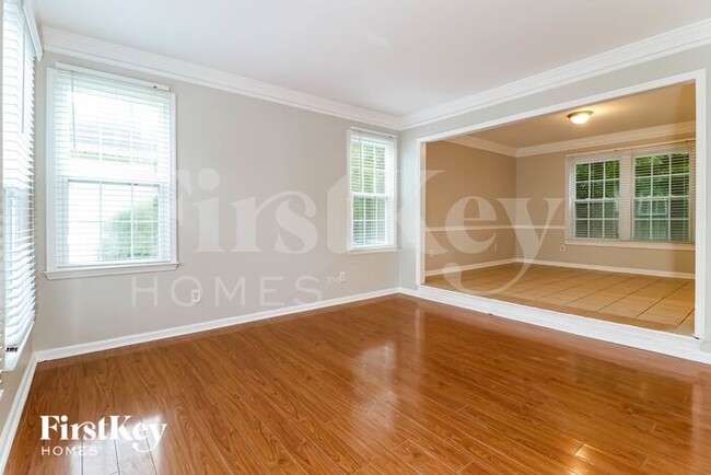 Building Photo - 531 Fortune Ridge Rd