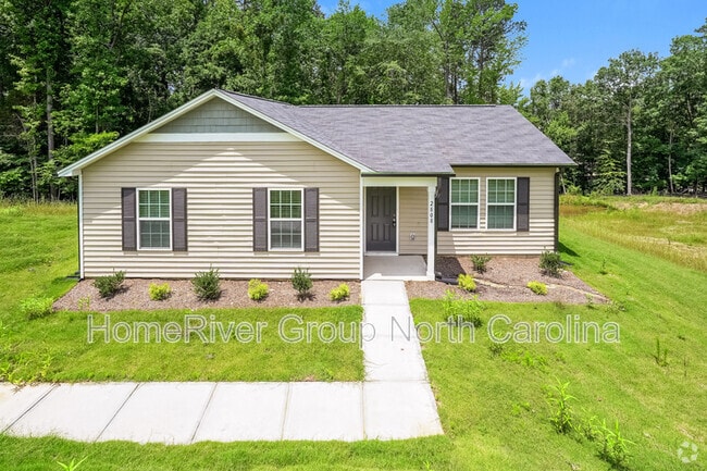 Building Photo - 2808 Carrollwood Dr