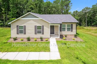 Building Photo - 2808 Carrollwood Dr