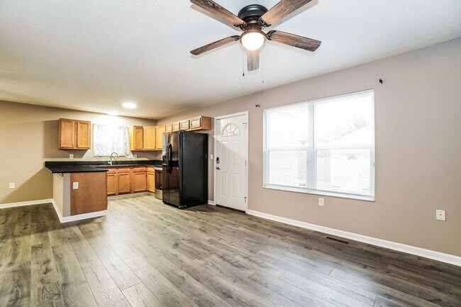 Building Photo - Renovated 4-Bedroom Home with Open-Concept Kitchen, Modern Finishes & Spacious Layout