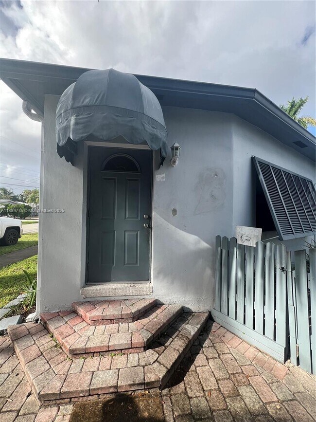 Foto del edificio - 3050 Hayes St