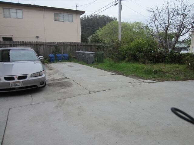  - 3234 Yosemite Ave