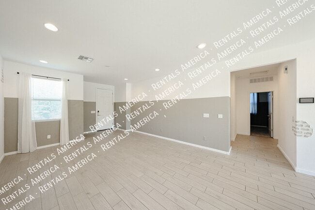 Building Photo - 33948 Beeblossom Trl