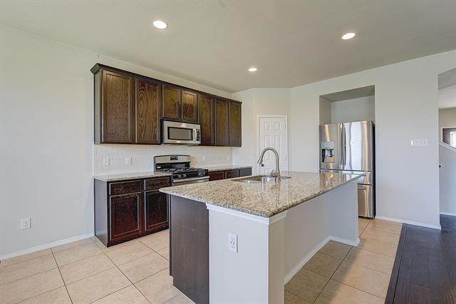 Building Photo - 1629 Zebra Finch Dr