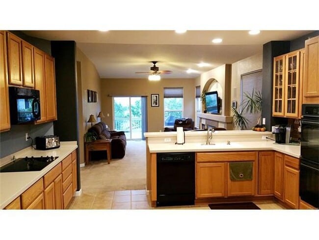 Building Photo - 622 Tumbleweed Dr