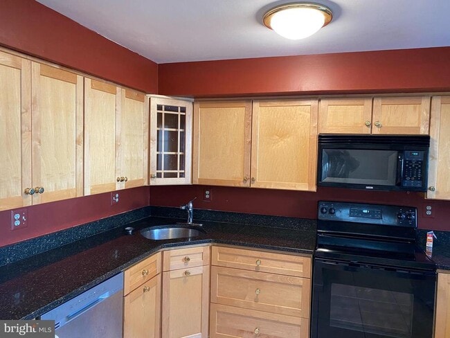 Building Photo - 7723 Eagles Head Ct