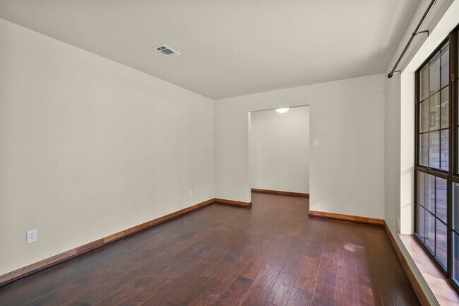 Foto del edificio - 17406 Bobcat Trail