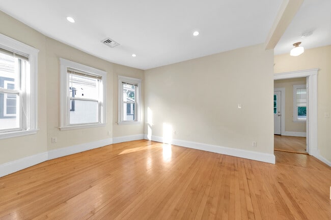 Building Photo - 301 Alewife Brook Pky