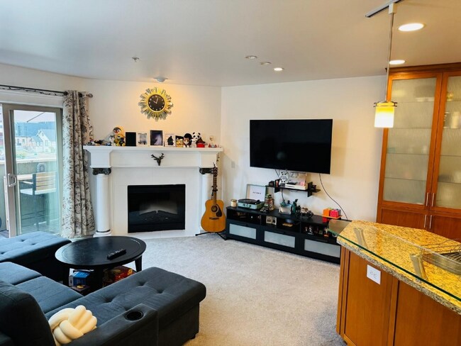 Foto del edificio - 3150 W Government Way