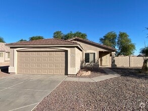 Building Photo - 1616 E Desert Ln