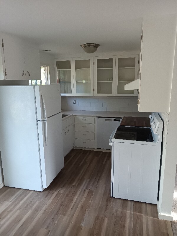 Foto del edificio - 635 SW 55th St