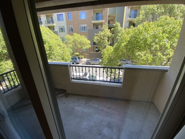 2nd floor balconey - 8300 Station Village Ln