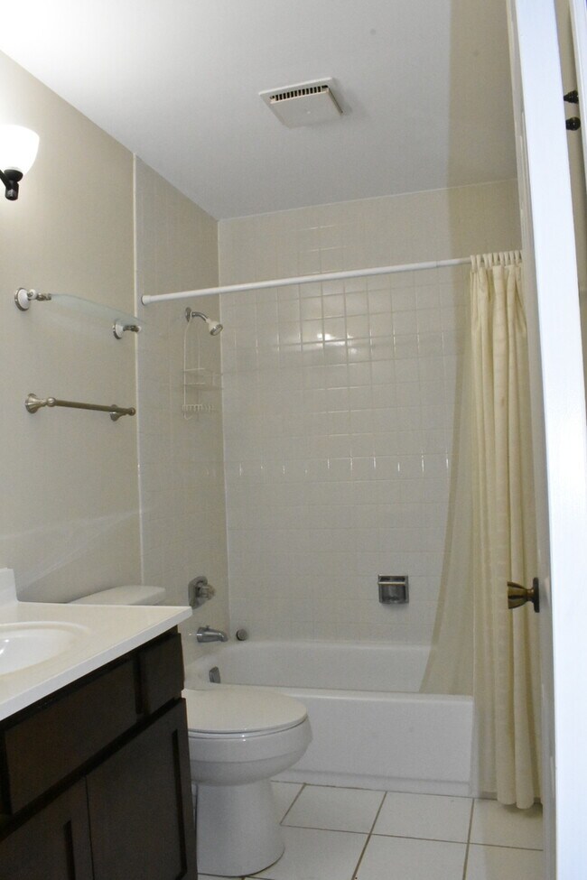 Foto del edificio - 2013 Ammer Ridge Ct
