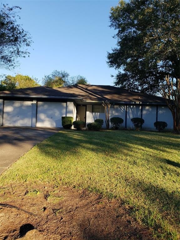 Building Photo - 2204 Mimosa Ct