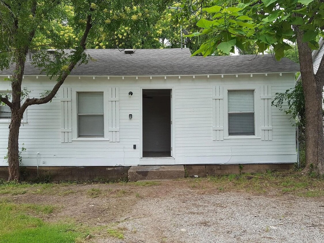 Foto principal - 3604 N Terry St