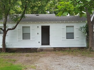 Building Photo - 3604 N Terry St