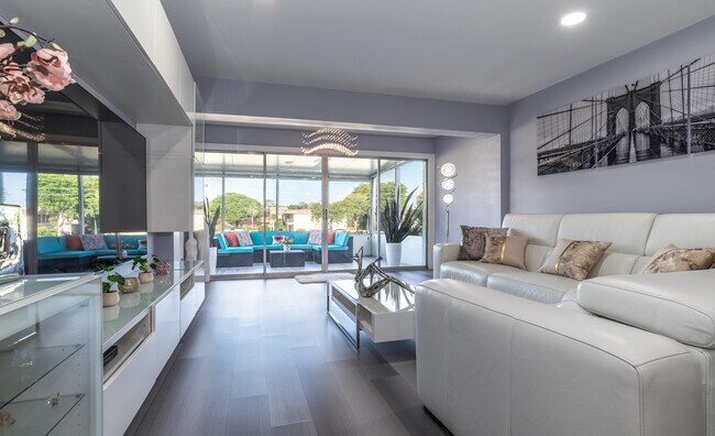 Foto del edificio - 2915 SW 15th St