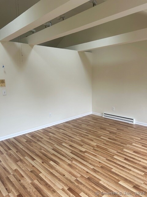 Building Photo - 655 Success Ave