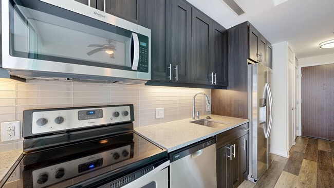 Interior Photo - Capitol View on 14th