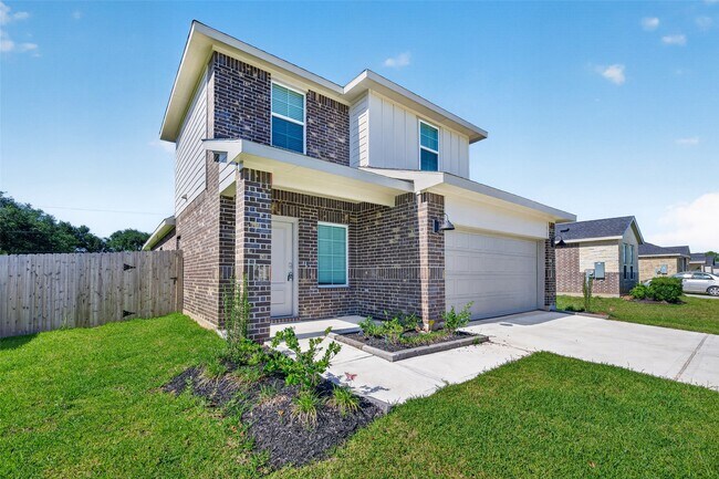 Building Photo - 407 Robin Ct