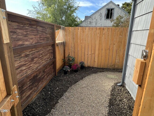 Foto del edificio - 1051/A/