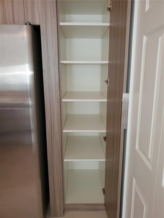 Building Photo - 10902 NW 83rd St