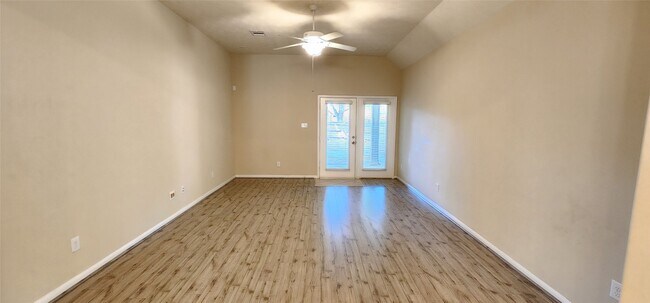 Foto del edificio - 24502 Carlton Springs Ln