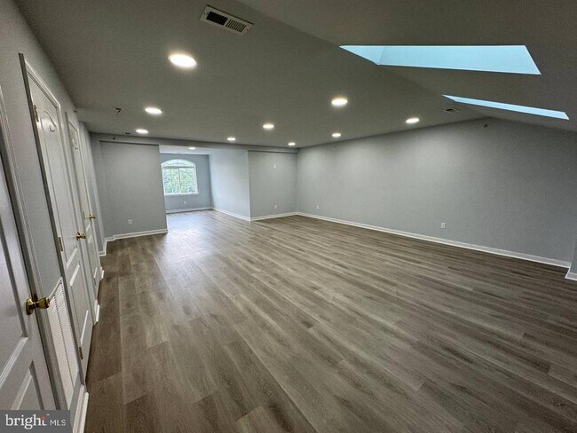Foto del edificio - 290 Byberry Rd