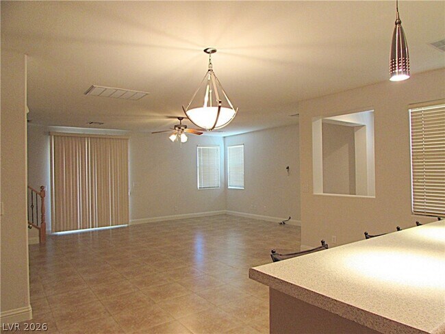 Foto del edificio - 1362 Crystal Hill Ln