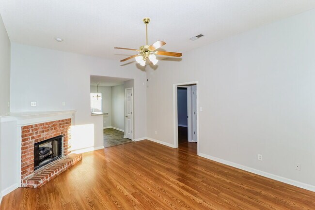 Building Photo - 2806 Breezy Ridge Trail