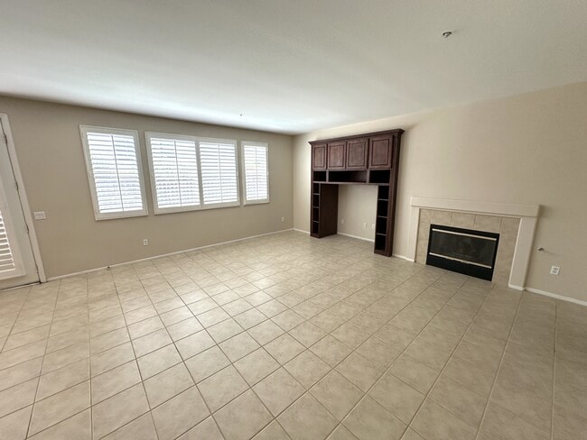 Building Photo - 6382 Puma Pl