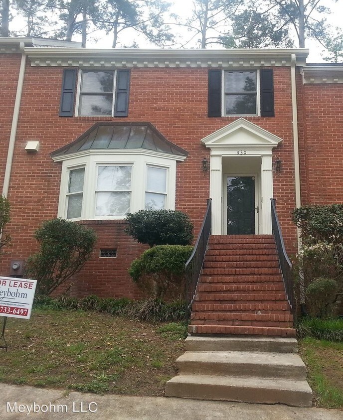 Primary Photo - 3 br, 2 bath House - 630 Crown Point Drive
