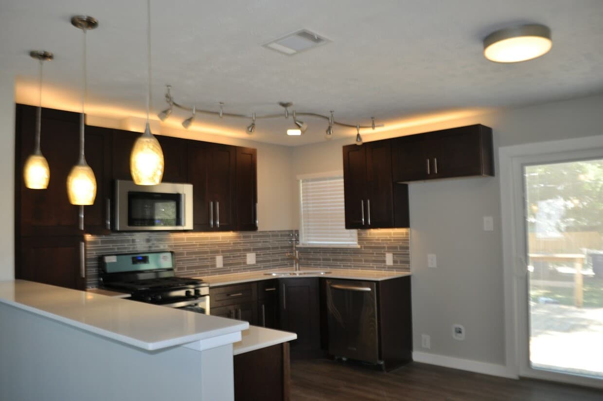 Photo - 1243 Centerville Road