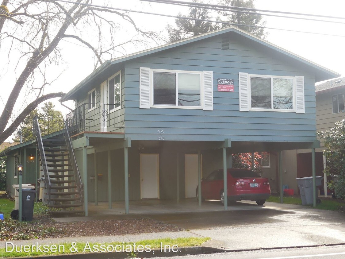 Primary Photo - 1641-1643 NW Kings Blvd