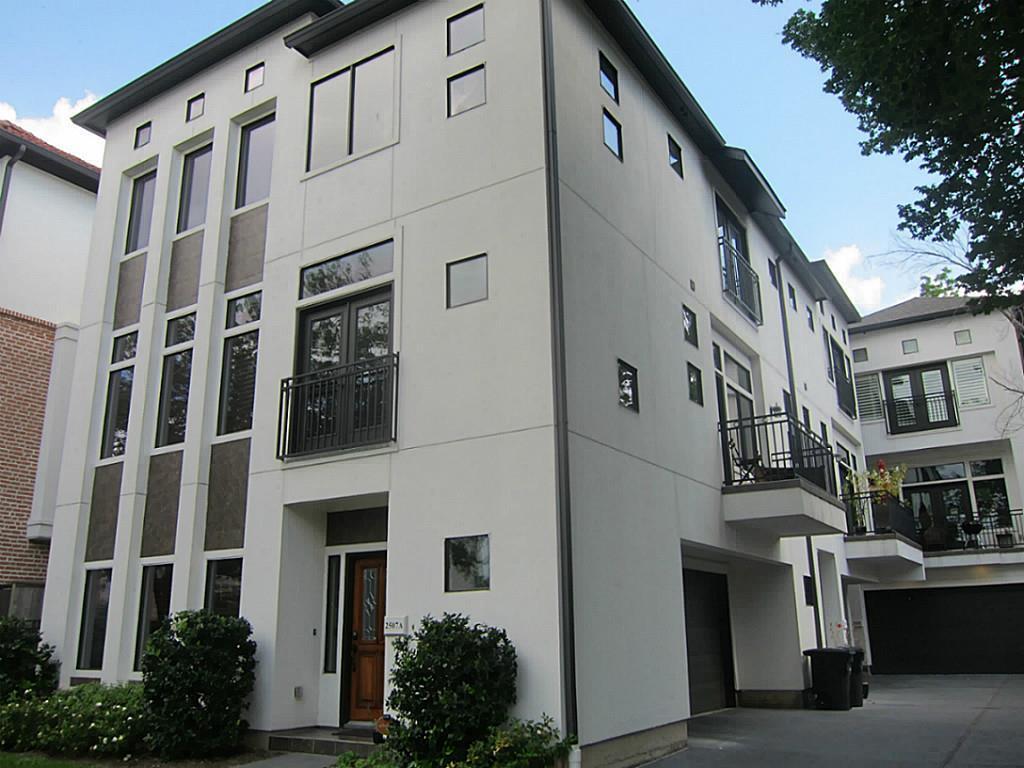 Primary Photo - 2507 Shakespeare St