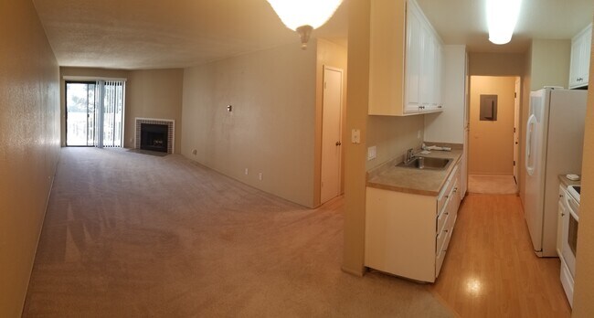 Foto del edificio - Beautiful 2 Bedroom Condo In San Leandro L...