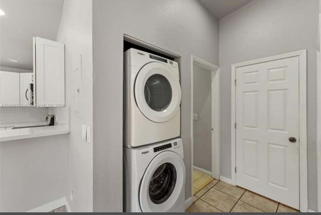 Foto del edificio - 6138 Grant St