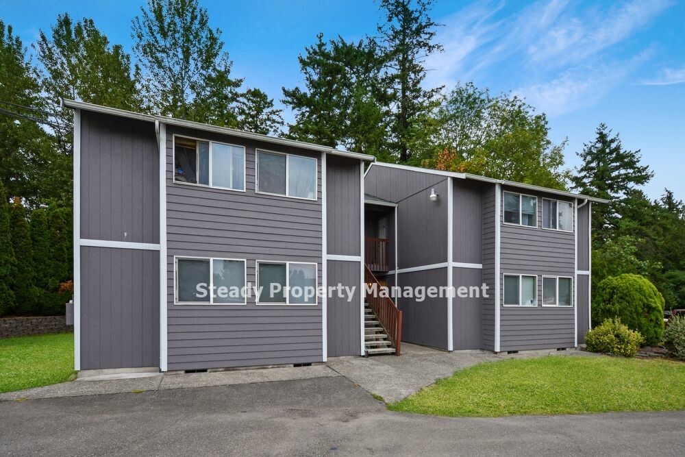 Private 4plex in Milton WA Apartment for Rent in Milton, WA