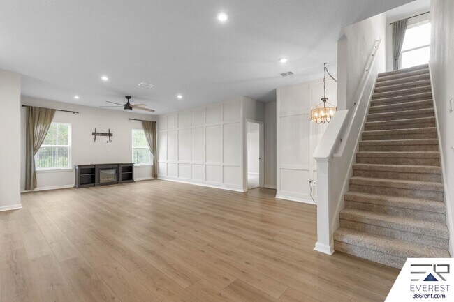 Foto del edificio - 249 Montgomery Ct