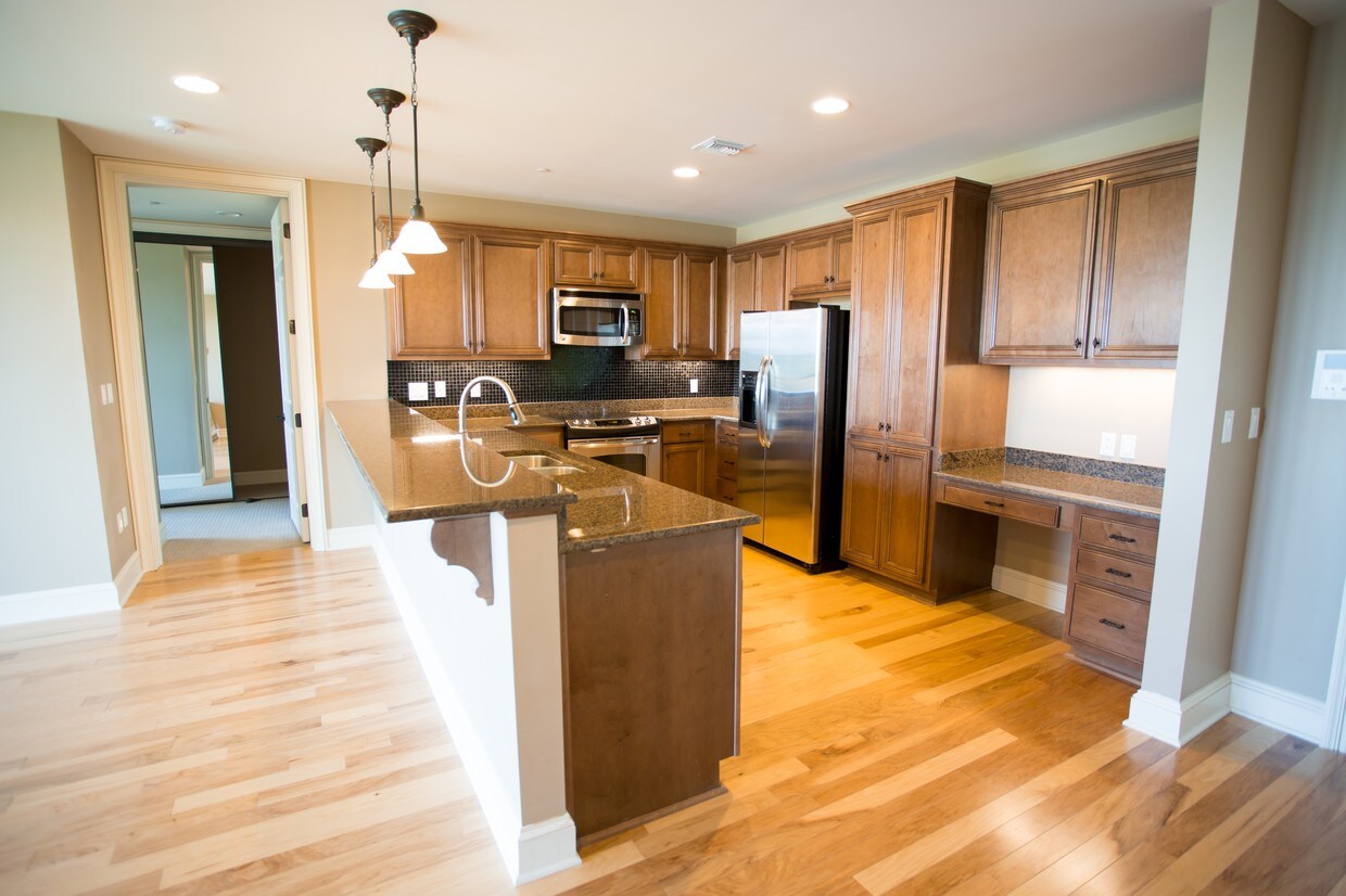 Foto principal - 820 N Thompson Ln