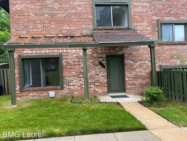 Building Photo - 3 br, 1.5 bath House - 5764 Thunder Hill Rd