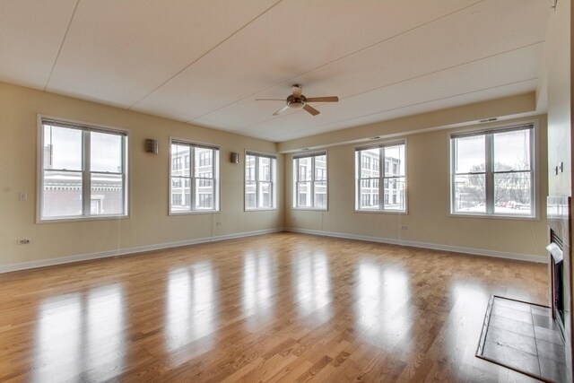 Primary Photo - 2602 W Diversey Ave