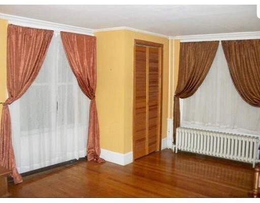 Foto del edificio - 14 Lindenwood Rd