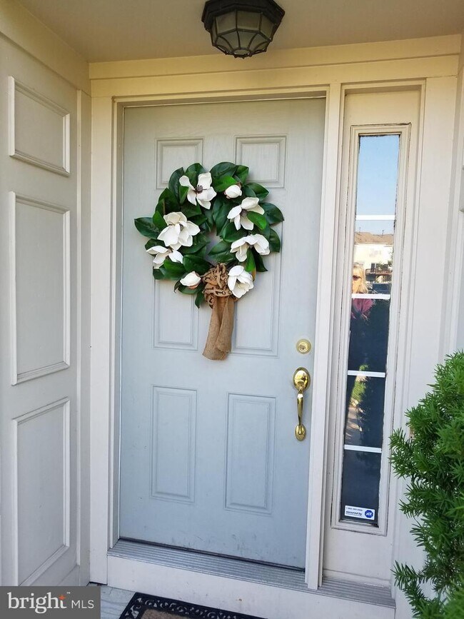 Foto del edificio - 2 Snowberry Ln