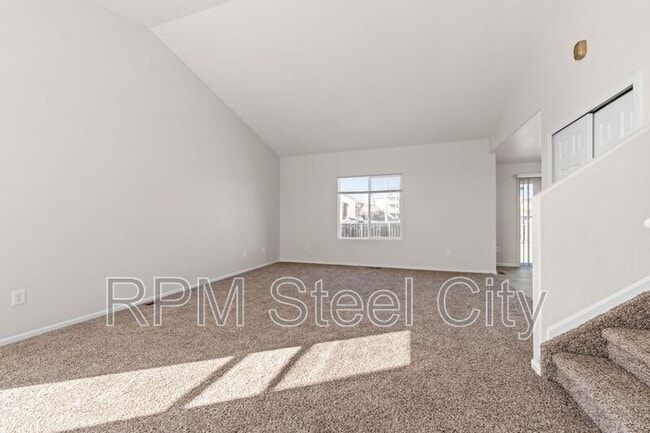 Foto del edificio - 5085 Tabor Lane