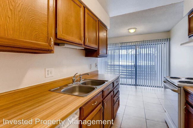 Building Photo - 14904 E Hampden Cir