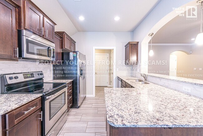 Building Photo - 4628 W Croft Dr