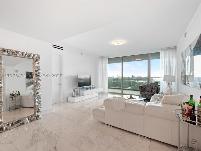 Building Photo - 10203 Collins Ave