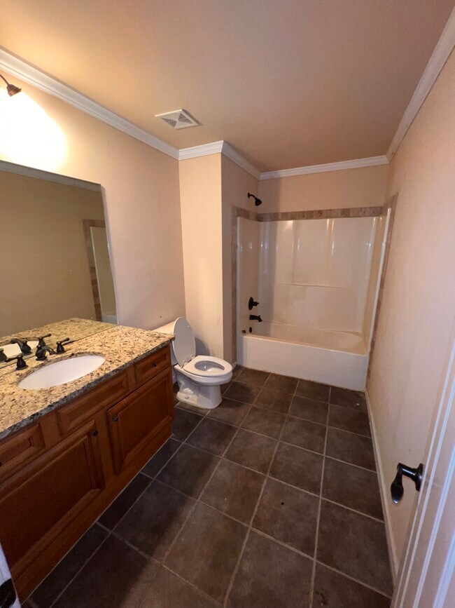 Building Photo - 2512 Morgan Chase Dr