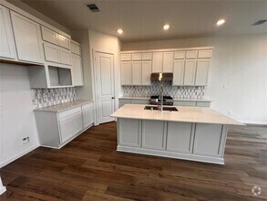 Building Photo - 17531 Willow Ln
